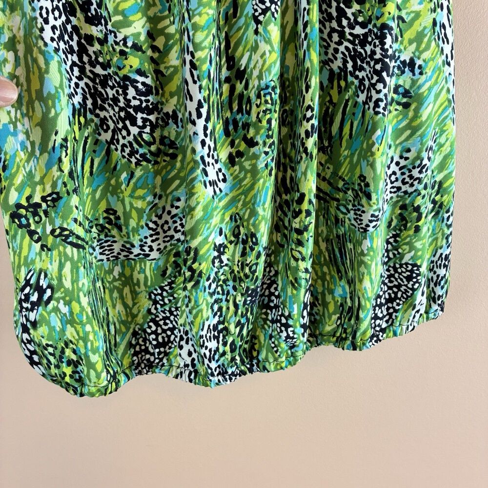 New Directions Women’s Green Animal Print Tank Blouse Crochet Straps Size L - Picture 3 of 6